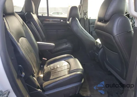 2016 Buick Enclave z USA, uszkodzony, nr VIN 5GAKVCKD7GJ209138